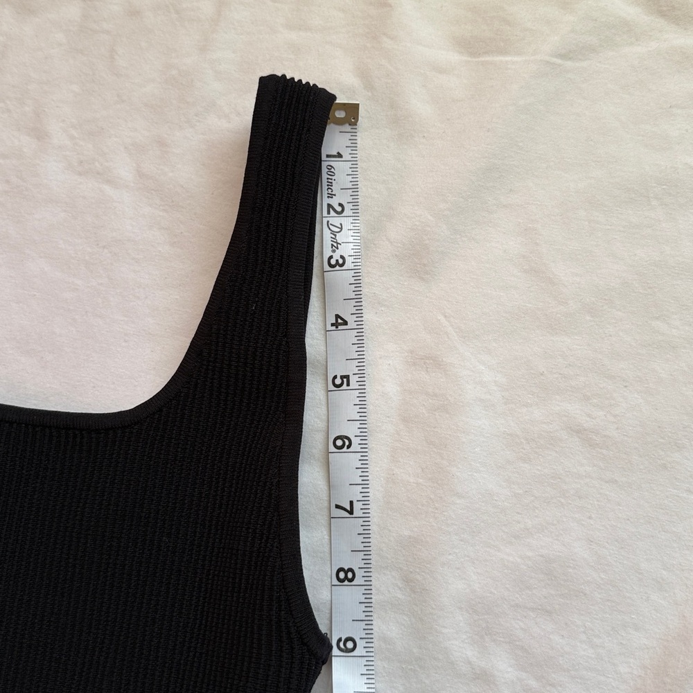 Aritzia Babaton Black Ribbed Crop Top - Picture 6 of 8